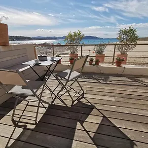  Appartement Les Pieds Dans L'eau Saint-jean